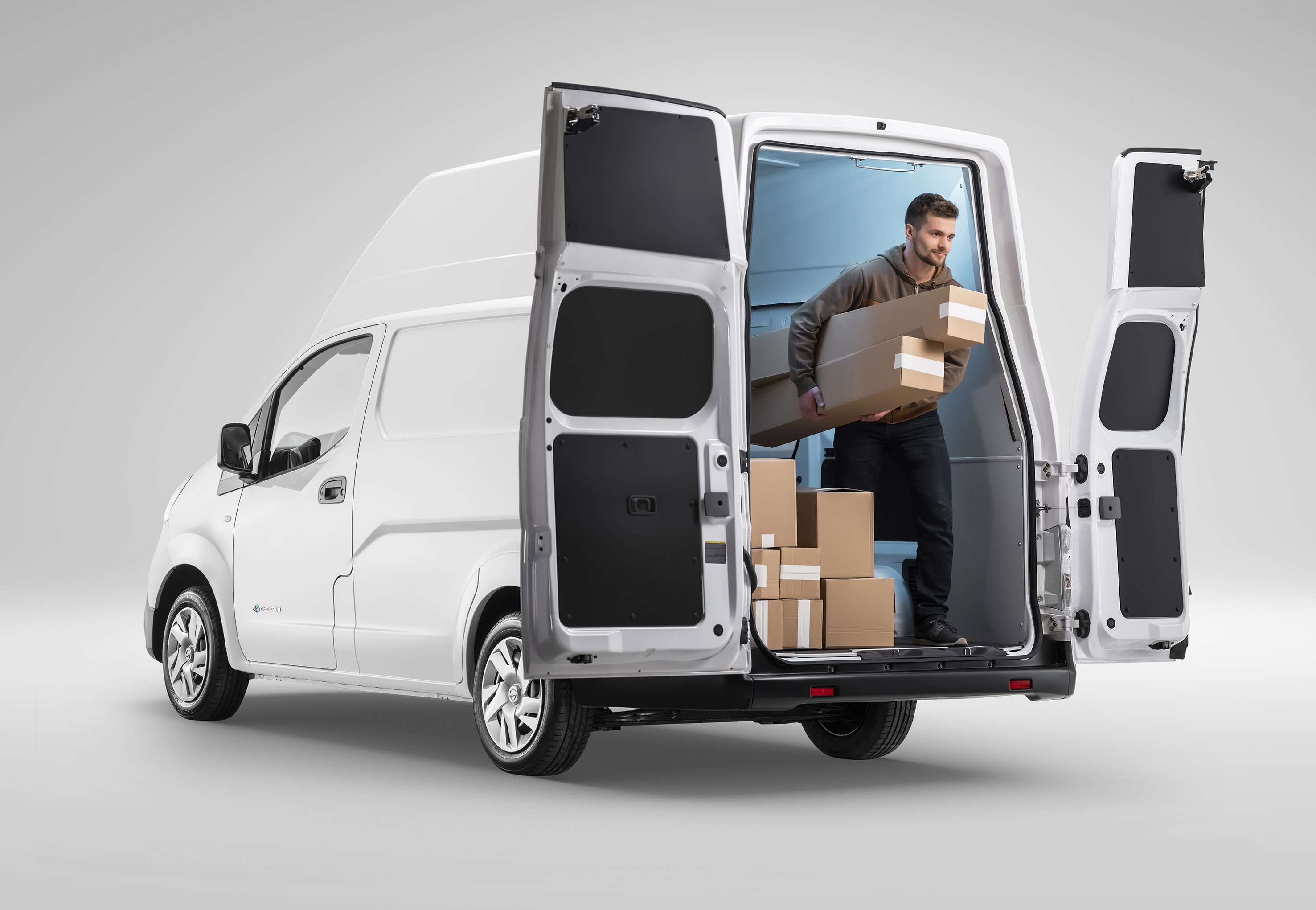 Bevan Group enters the electric vehicle arena with high-volume Nissan e-NV200 conversion